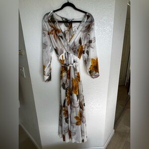 NWT Alexa B dress with belt